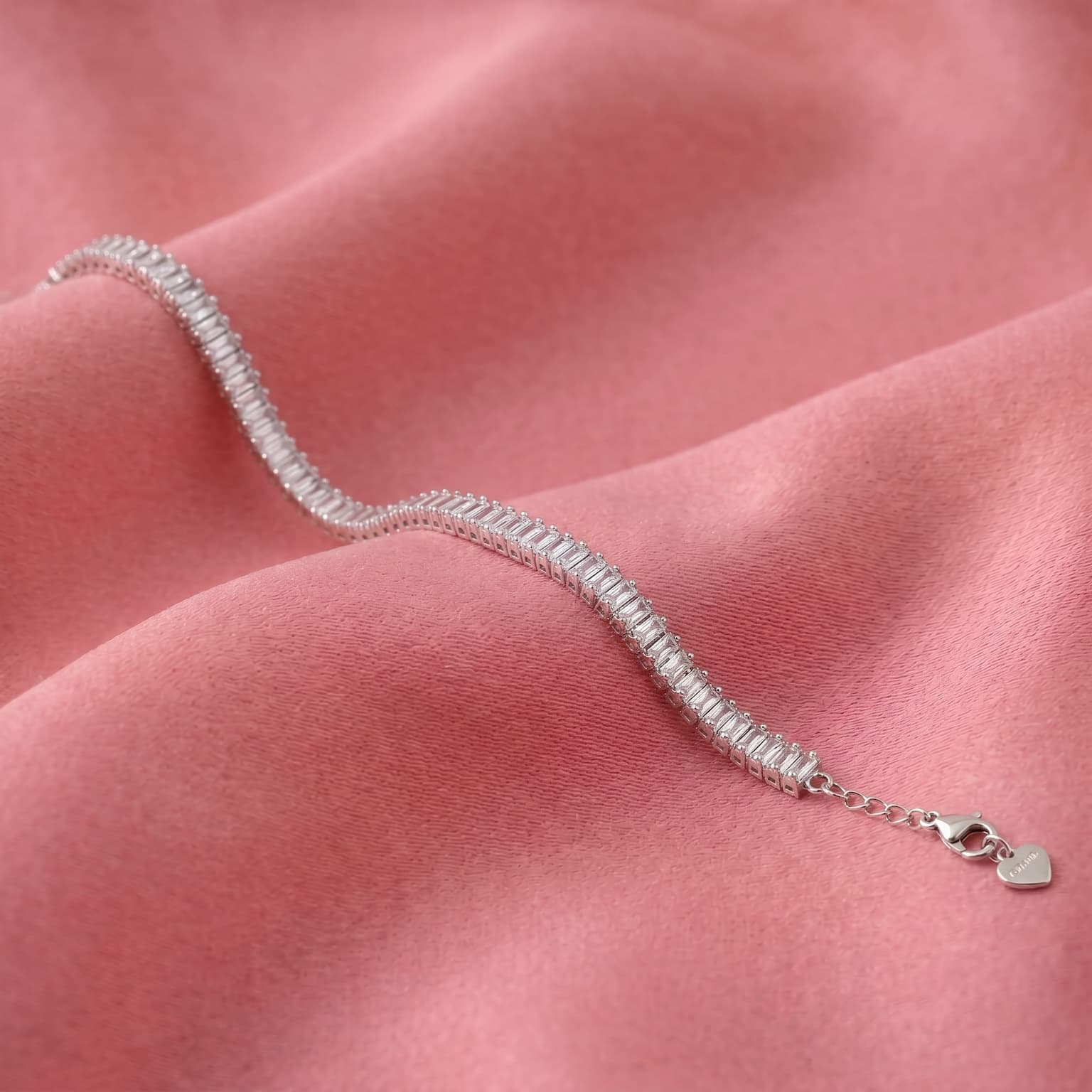 Baguette Line Bracelet 3