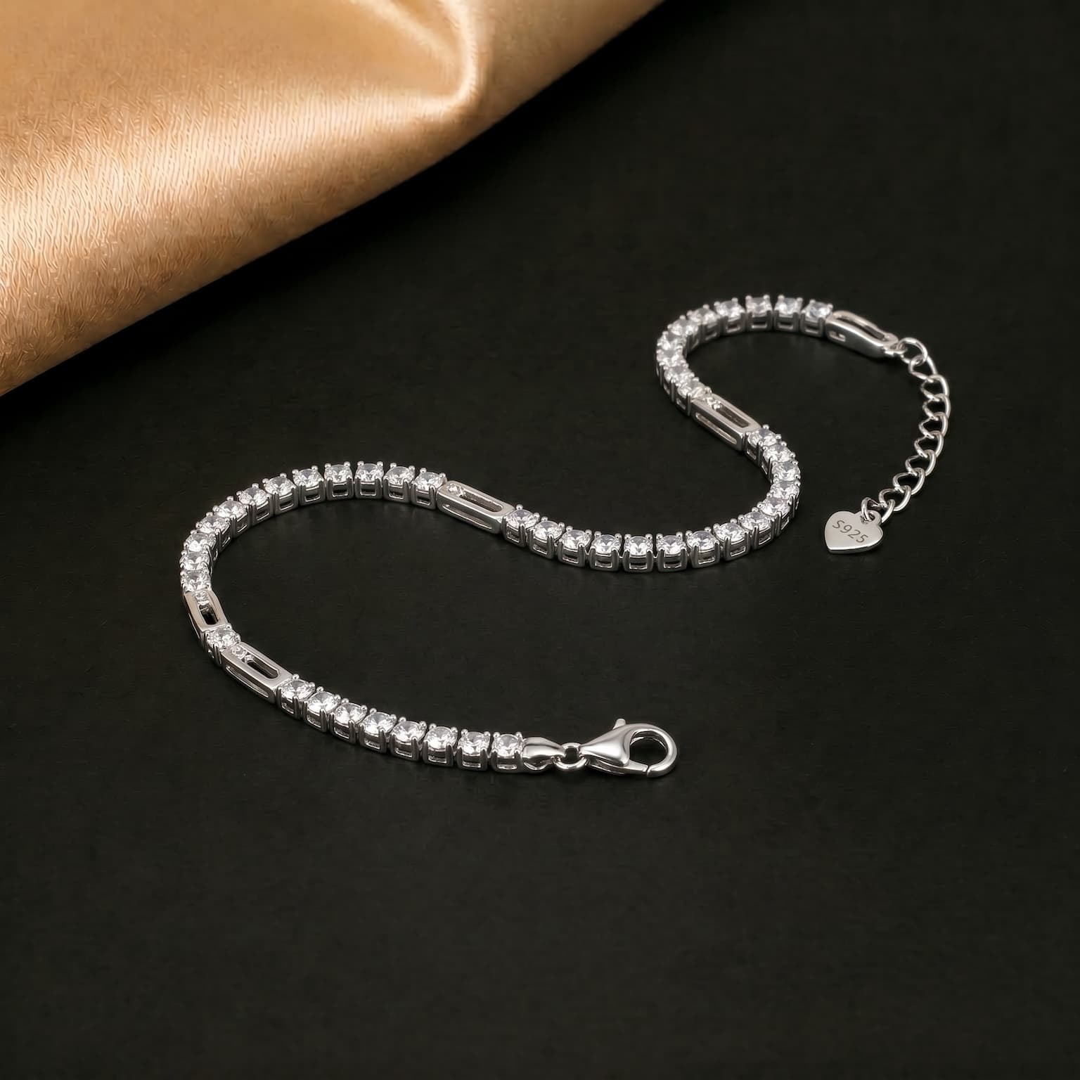 Baguette Move Tennis Bracelet