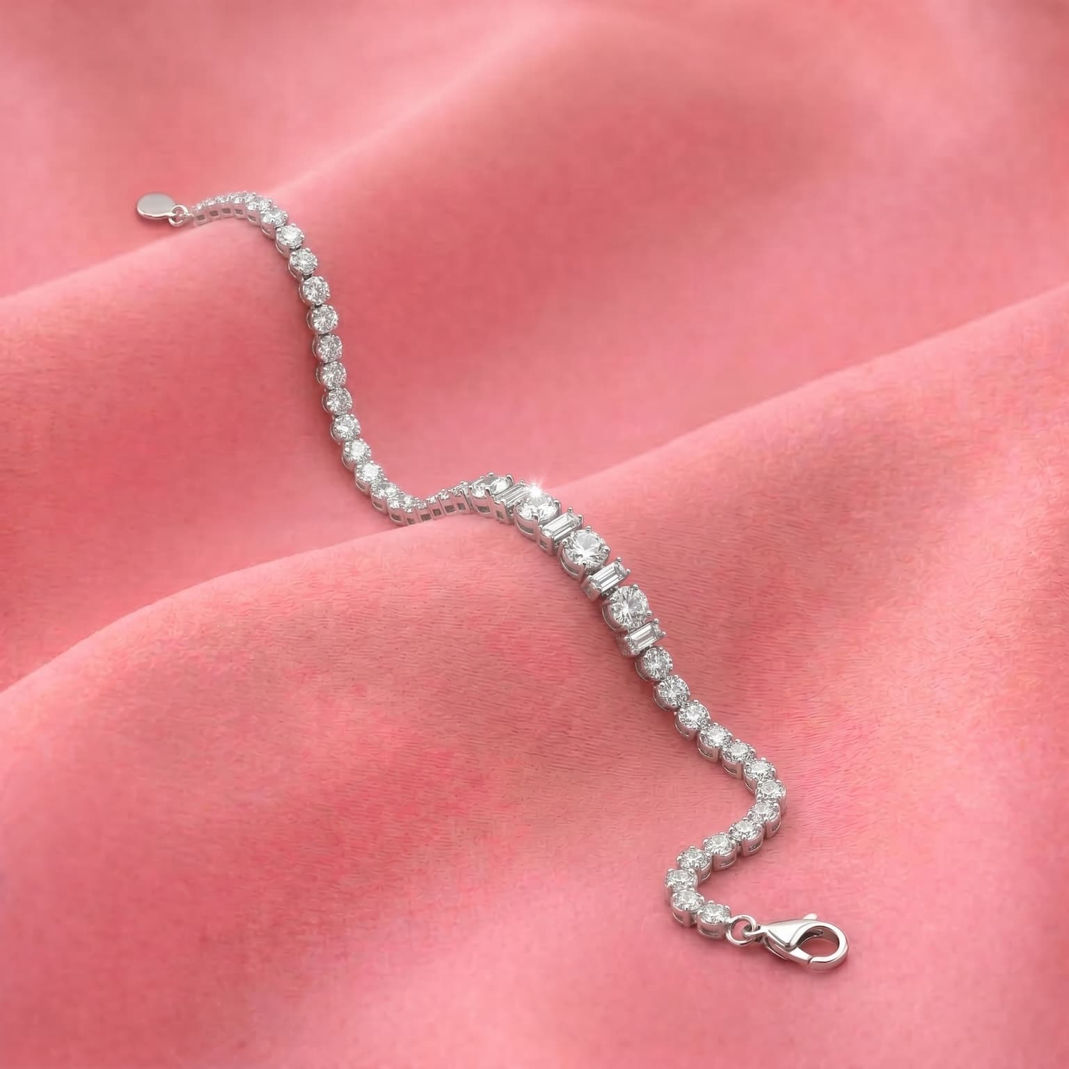 Round & Baguette Tennis Bracelet 3