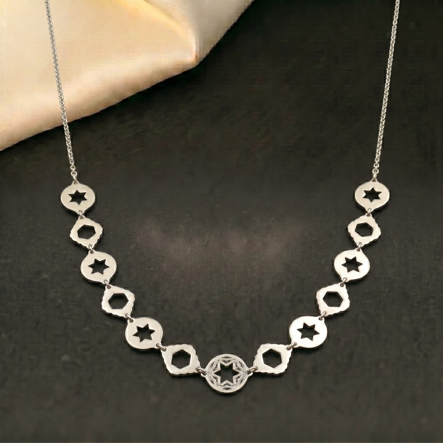 Star Disc Station Necklace