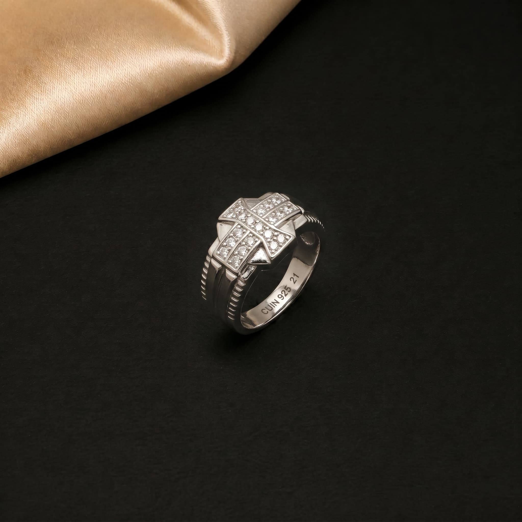 Woven Pave Signet Ring