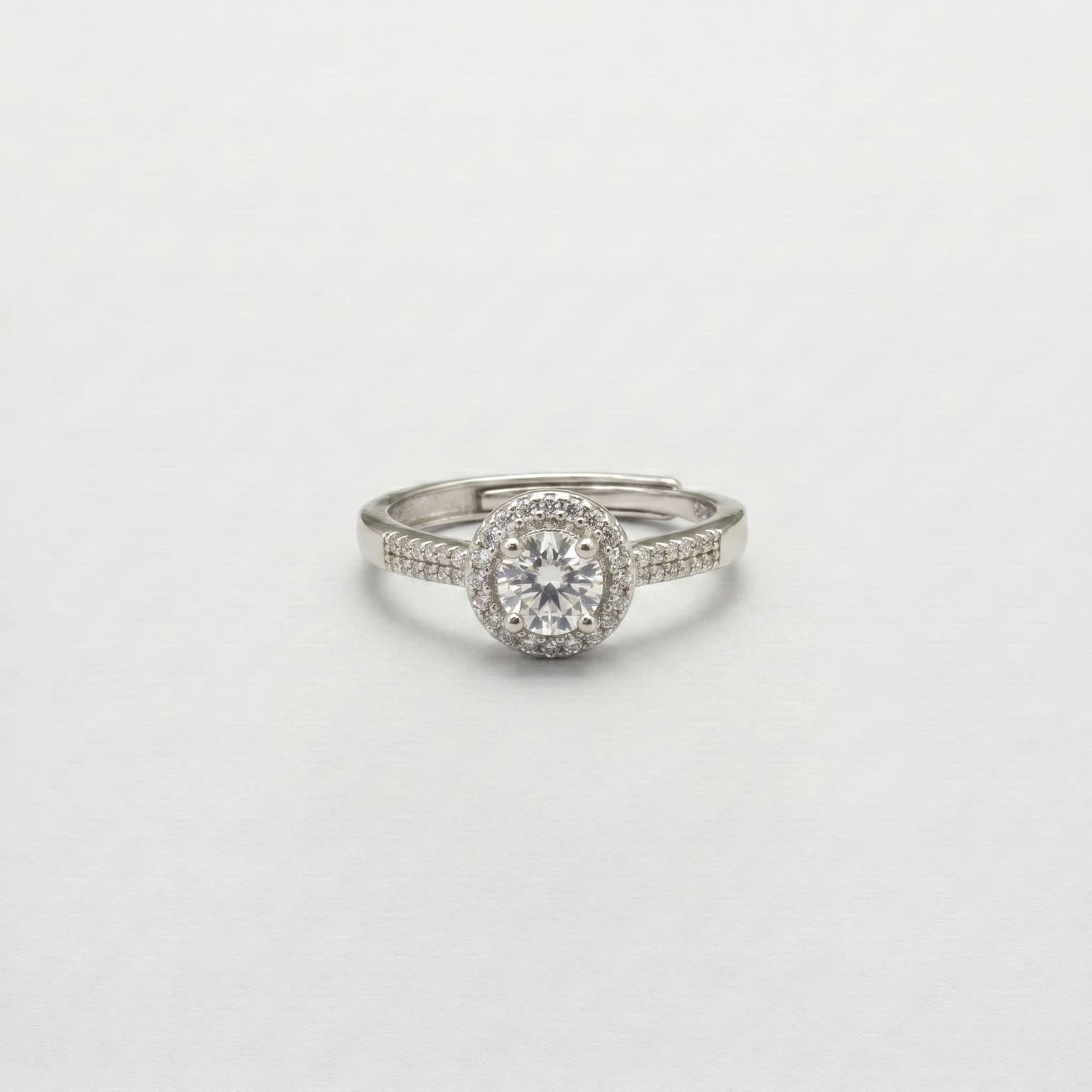 Classic Halo Ring (Adjustable)
